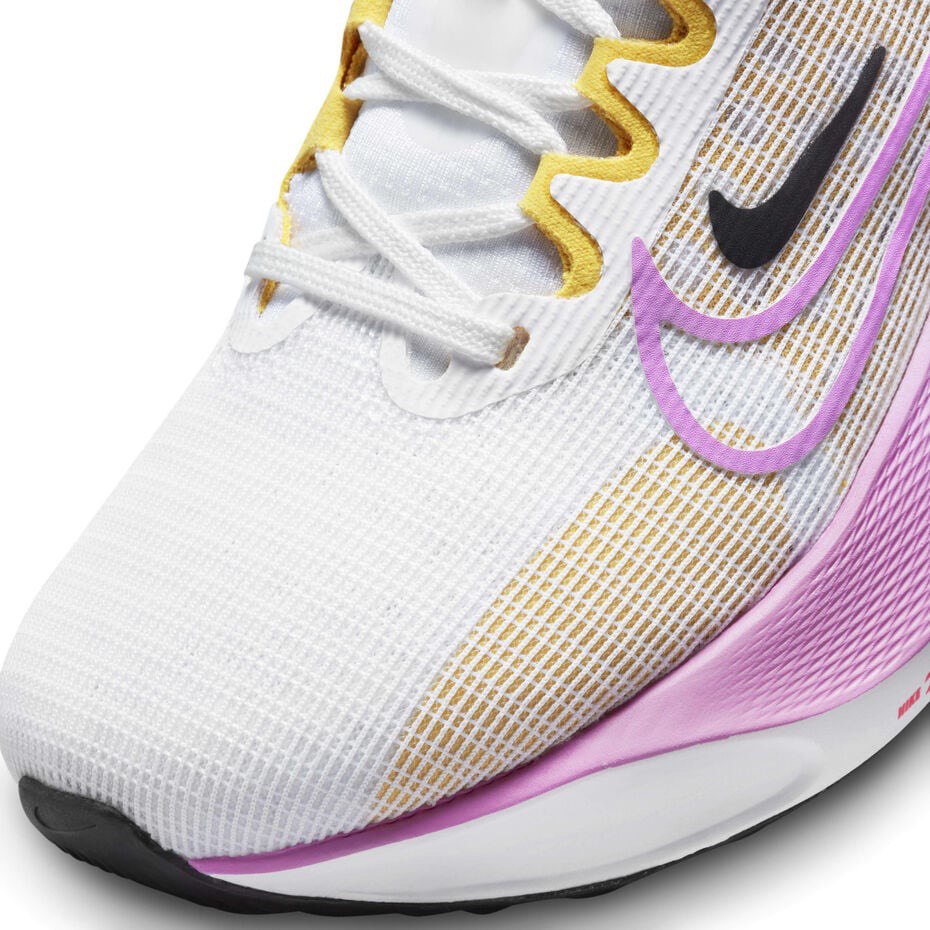 Zoom Fly 5