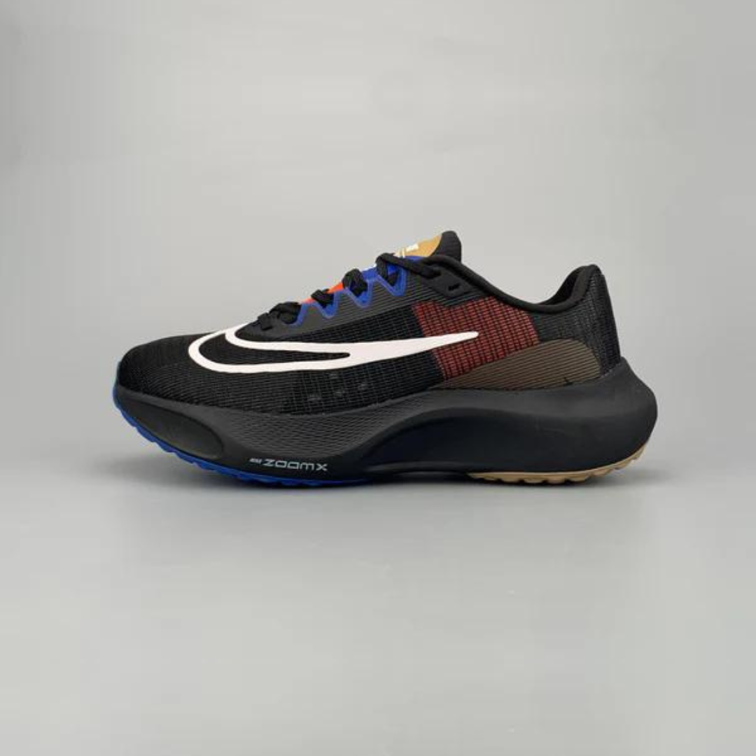 Zoom Fly 5